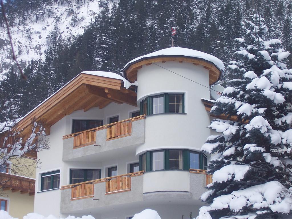 Appartement Strolz Schnann Bagian luar foto
